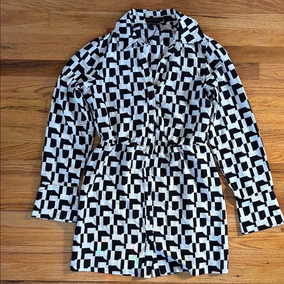 Sanctuary Geometric Pattern Shirt Dress Women’s Medium BlackWhite Office Siren - Picture 2 of 6